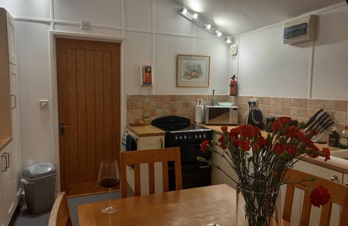 Bromham Cabin | Found at the foot of Roundway Hill with it's own secluded garden. Pet friendly.