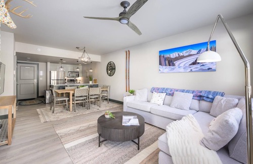 Winter Park Condo | Founders Pointe 4354 | Modern & Bright Condo | Dreamy Design | Amenity Deck