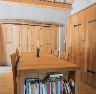 Castans Apartment | Fount Estremiero Apartment with shared wellness and pool
