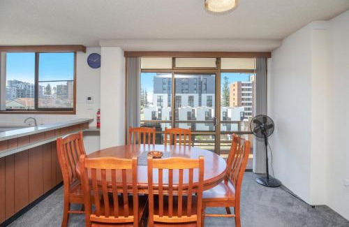 Port Macquarie Apartment | Fountain Court 19