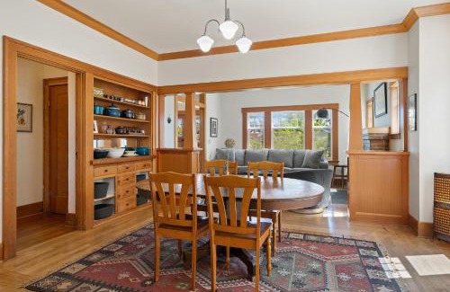 Columbia House | Fountain District Craftsman
