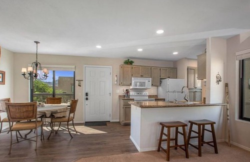 Fountain Hills Condo | Fountain Hills - Romantic Getaway - Fountain Location