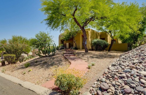 Fountain Hills House | Fountain Hills Vacation Rental with Outdoor Kitchen!
