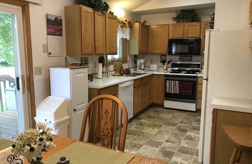 Owatonna House | Four Bedroom, 2 Bath On Quiet Cul-De-sac