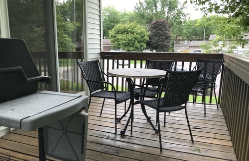 Owatonna House | Four Bedroom, 2 Bath On Quiet Cul-De-sac