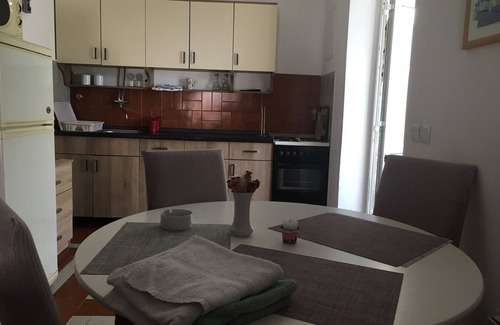 Zavalatica Apartment | Four-bedroom apartment with terrace Zavalatica, Korčula (A-9145-a)