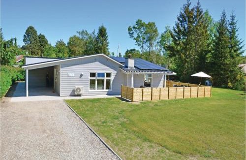 Øksenmølle House | Four-Bedroom Holiday Home Ebeltoft With A Fireplace 04