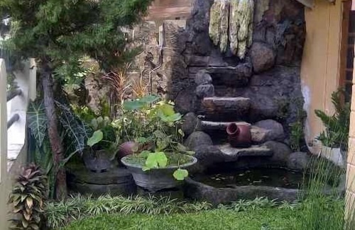 Yogyakarta House | Four Bedroom House with terrace & Wifi