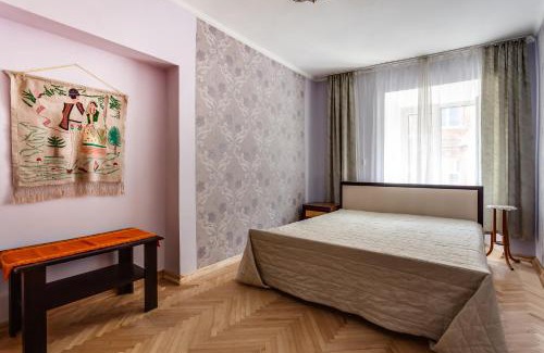 Lviv City Center Apartment | Four bedrooms apartment in the heart of Lviv