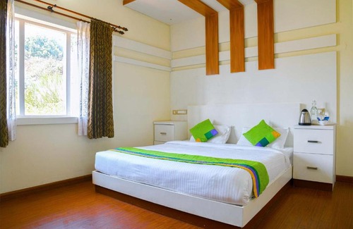 Pudumund Villa | Four Gables by Vista Rooms