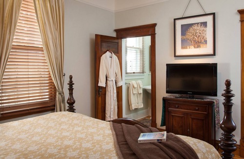 South Capitol Bed & Breakfast | Four Kachinas Bed & Breakfast Inn