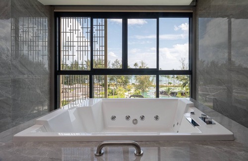 Lagoi Hotel | Four Points By Sheraton Bintan, Lagoi Bay