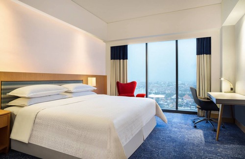 Surabaya Hotel | Four Points by Sheraton Surabaya, Tunjungan Plaza