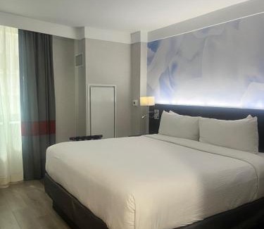 Financial District Hotel | Four Points by Sheraton New York Downtown
