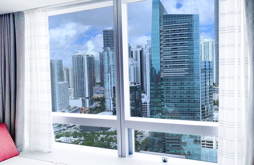 Brickell Apartment | Four Seasons Apartment ask for upgrade 1/5-1/11