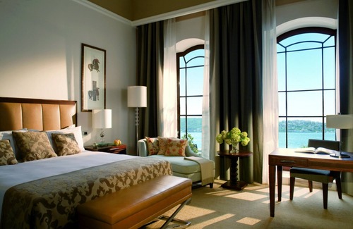 Besiktas Hotel | Four Seasons Hotel Istanbul at the Bosphorus