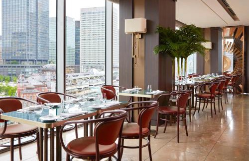 Chiyoda Hotel | Four Seasons Hotel Tokyo at Marunouchi