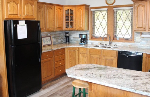 Clymer House | Four Seasons Lodge - Ski In/Out - 5 Bdr. - Closest to Lift !
