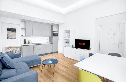 Duomo Apartment | Four Seasons Luxury Apartment 50 m from Duomo
