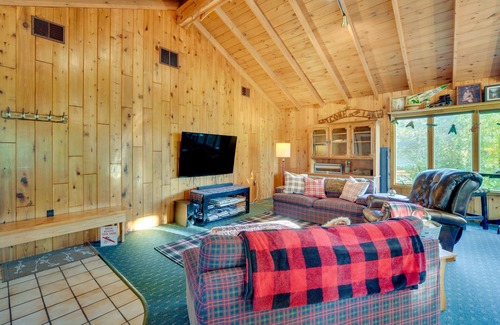 Webster Cabin | Four seasons of fun on Austin Lake! Opening Fishing is May 4th!