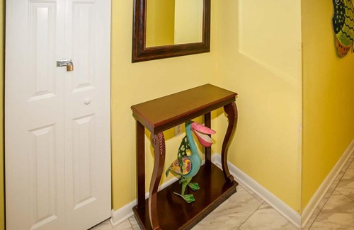 Orange Beach Apartment | Four Winds 801