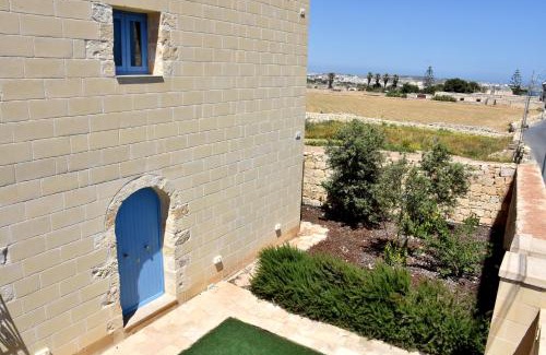 Hal Far Villa | Four Winds Farmhouse