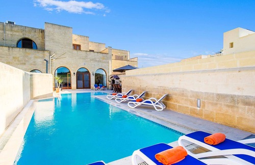 Kercem Villa | Four winds Holiday Home