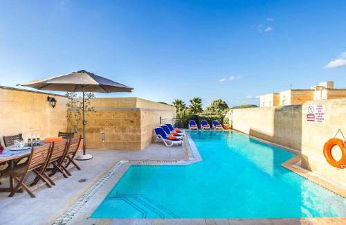 Kercem House | Four Winds Holiday Home