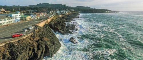 Depoe Bay Hotel | Four Winds Motel
