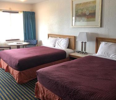Depoe Bay Hotel | Four Winds Motel