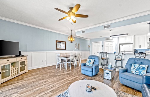 Mexico Beach Condo | Fourth Floor Condo with Shared Pool, Ocean View, High-Speed WiFi, & Washer/Dryer
