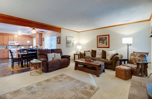Sisters Condo | Fourth Sisters Bliss 2 bedroom 2 bath w/fireplace