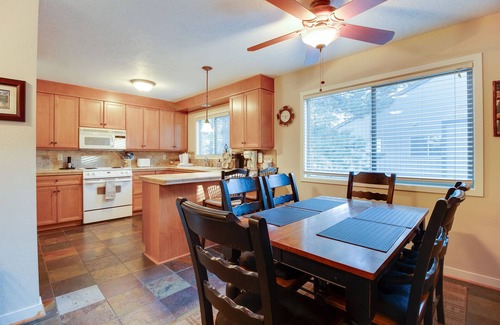 Sisters Condo | Fourth Sisters Bliss 2 bedroom 2 bath w/fireplace