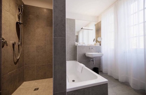 La Sarra - Saint Just Hotel | Fourvière Hôtel Lyon