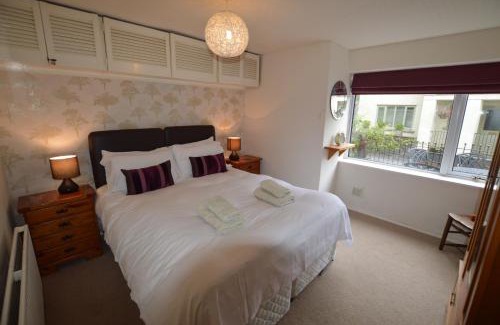 Kendal House | Fox Barn