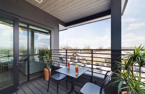 Sobro House | Fox Hollow - 2 New Homes - Downtown Views