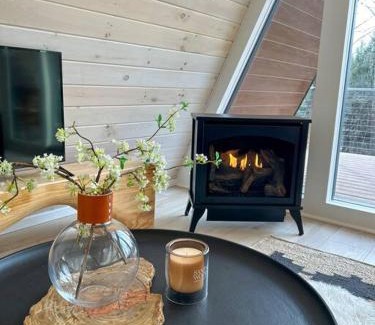 Rockbridge House | Fox Ridge-Black Alder Lodging