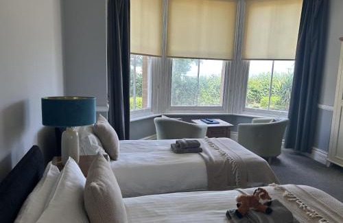 Minehead Hotel | Foxes Hotel