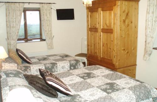 Fence Bed & Breakfast | Foxhill Barn