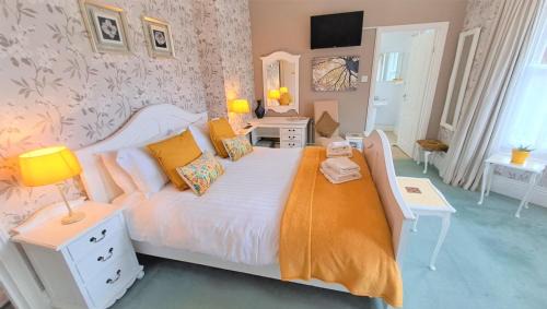 Shanklin Bed & Breakfast | Foxhills of Shanklin
