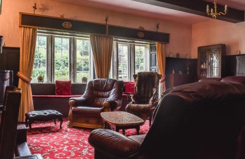 Worsthorne House | Foxstones Farm House