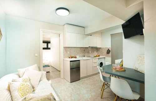 Alepou Apartment | Foxy Summer House