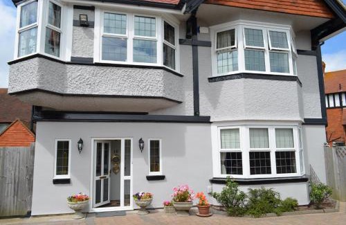 Folkestone House | Foy House