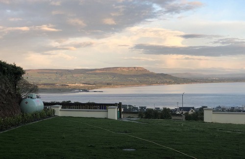Greencastle Cabin | FOYLE VIEW CABIN