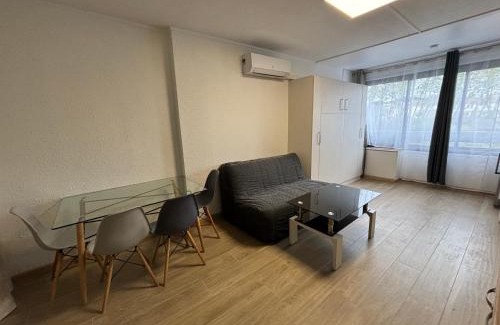 Frejus Apartment | Fréjus balcon des arènes