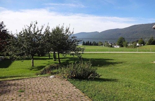 Autrans-Meaudre-en-Vercors House | Chalet cosy à Autrans, 3 chambres, 7 pers, proche pistes et village, cheminée et WiFi inclus