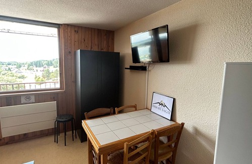 Besse-et-Saint-Anastaise Apartment | Central Studio in Super Besse, Near Slopes and Amenities