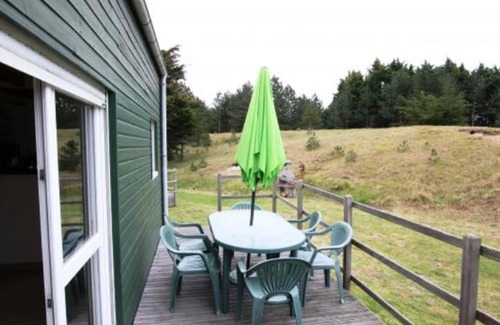 Saint-Martin de Brehal Cottage | Family-Friendly Seaside Home in Bréhal: 2BR, Terrace, Barbecue, Parking, Pets Welcome, Wifi