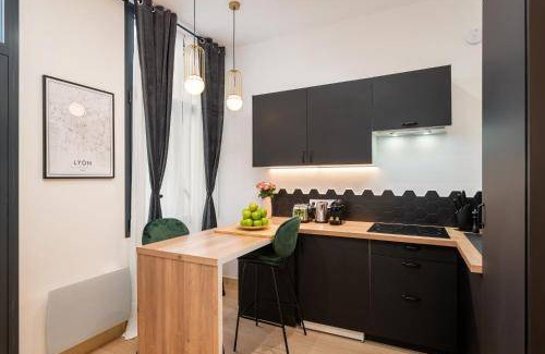 Jean Moulin - Marius Berliet Apartment | 33 m² Apartment ∙ 1 bedroom ∙ 2 guests