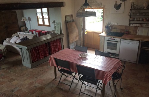 Pierrelatte House | Drôme Provençale, Pierrelatte, La Garde D'adhémar , Gîte de Charme Avec Piscine